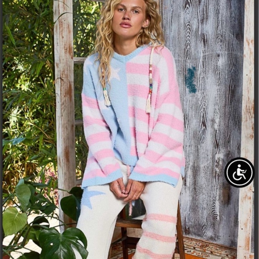 POL STRIPE STAR PINK AND BLUE OVERSIZED COZY HOODIE SIZE MEDIUM NWT - Picture 2 of 9
